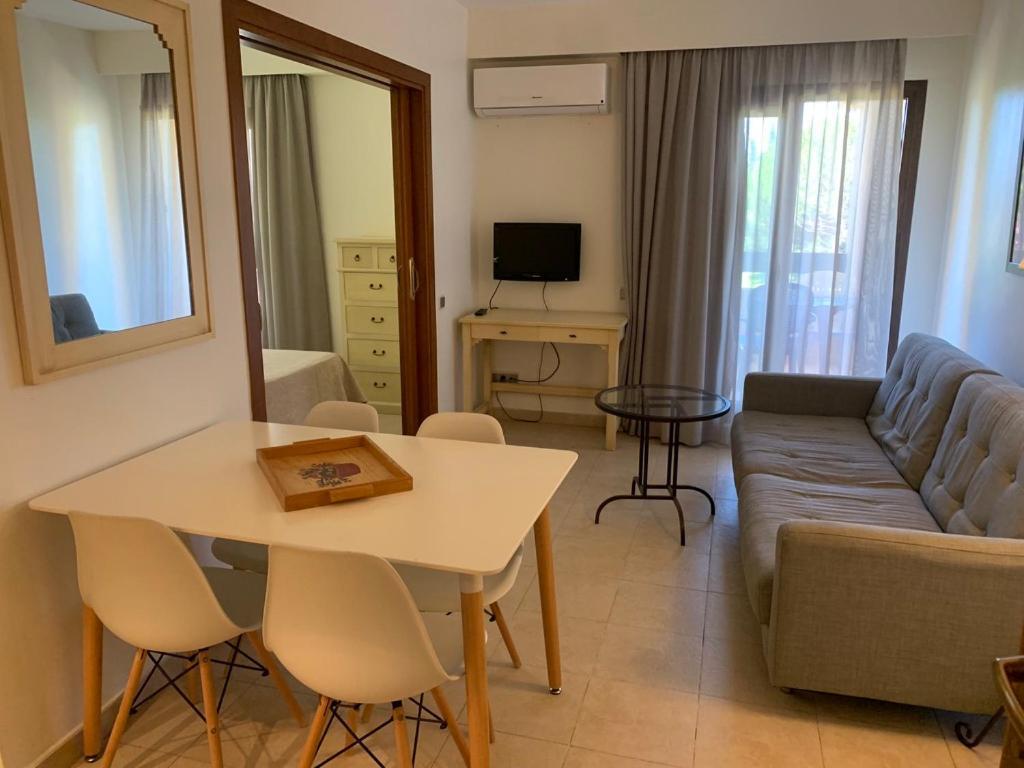 Apartamentos Jardines De Canela Исла-Канела Экстерьер фото